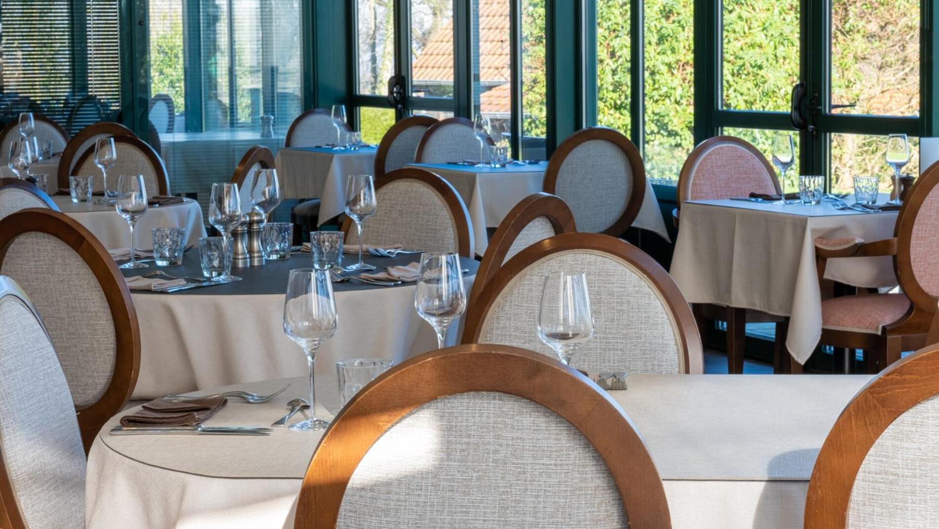 Logis - Hotel Restaurant La Sapiniere Wisques Luaran gambar